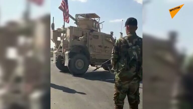 Watch: Syrian troops block US military convoy and force it to turn around