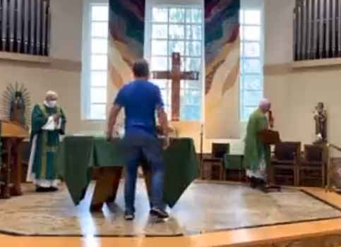 Watch: Man attacks priest at the altar in viral video