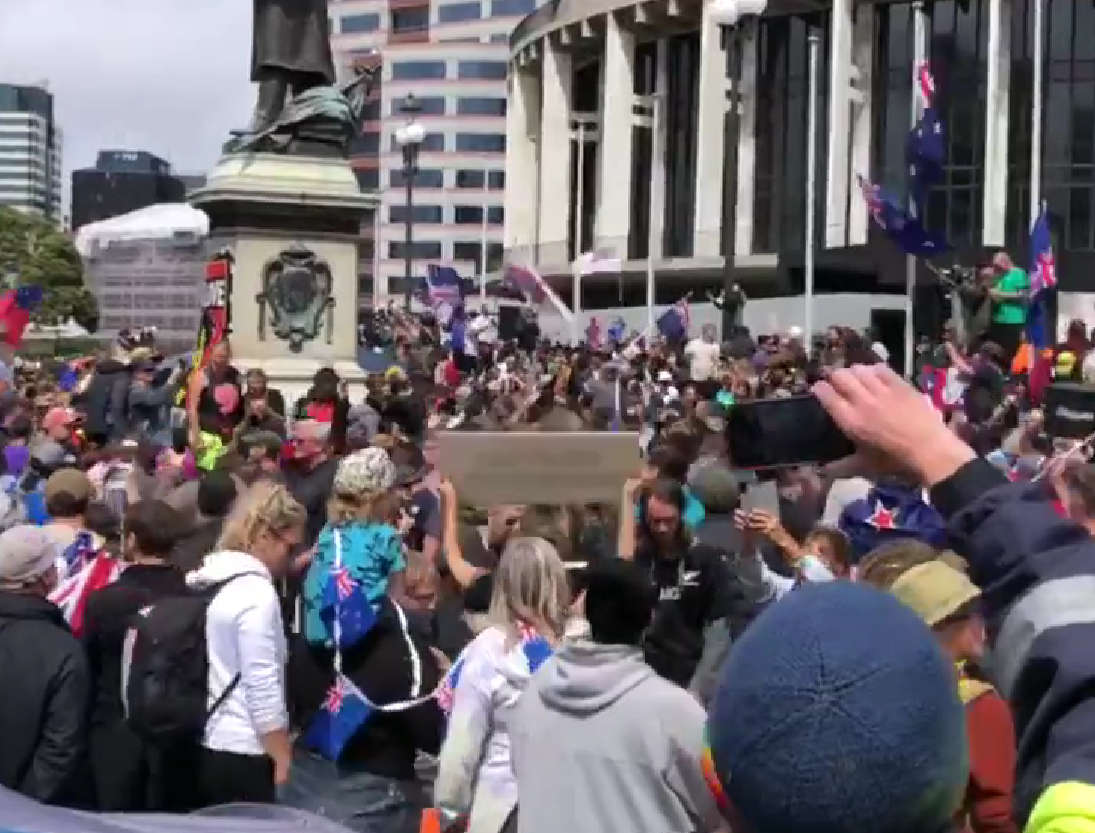 Wellington protest weathers the storm, offer to open negotiations with ...