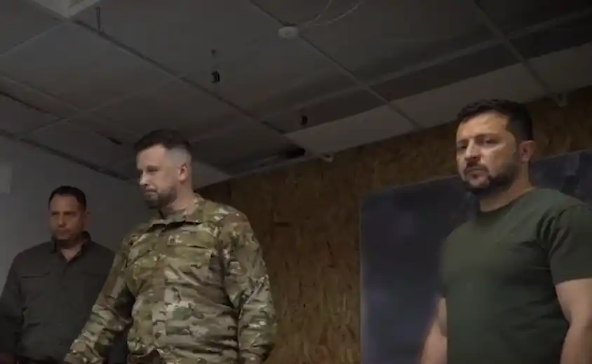 Watch: Zelensky visits Ukrainian Neo-Nazi leader - Daily Telegraph NZ