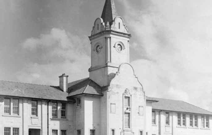 Tipene College