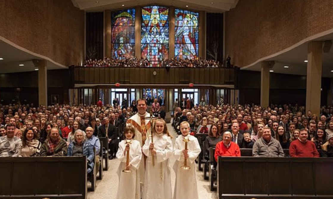 Shooting at U.S. Catholic school leaves at least two dead and over a dozen wounded 1 Annunciation Catholic School news