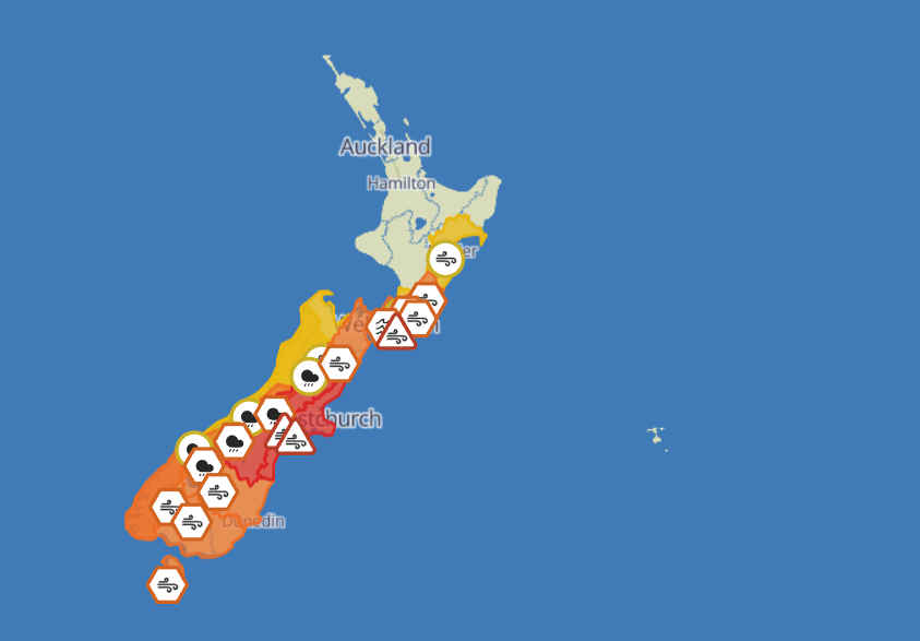 Fires, outages and closures as severe winds batter both islands 1 NZ fires news