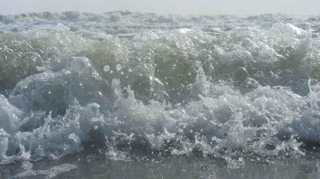 A rising tide lifts all boats 1 Rising tide opinion