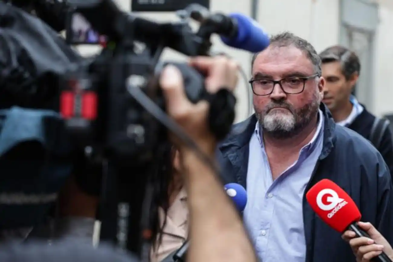 French anaesthetist jailed for life over deliberate poisoning of patients 1 Frédéric Péchier jailed for killing patients