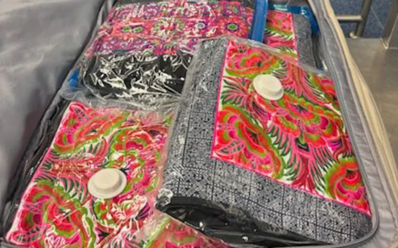 New Zealand man arrested after $10m worth of drugs found at Sydney Airport