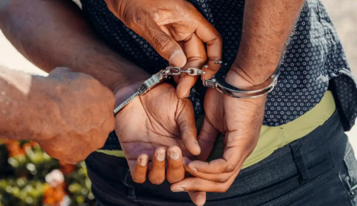 Three youths arrested for early morning Hamilton robbery