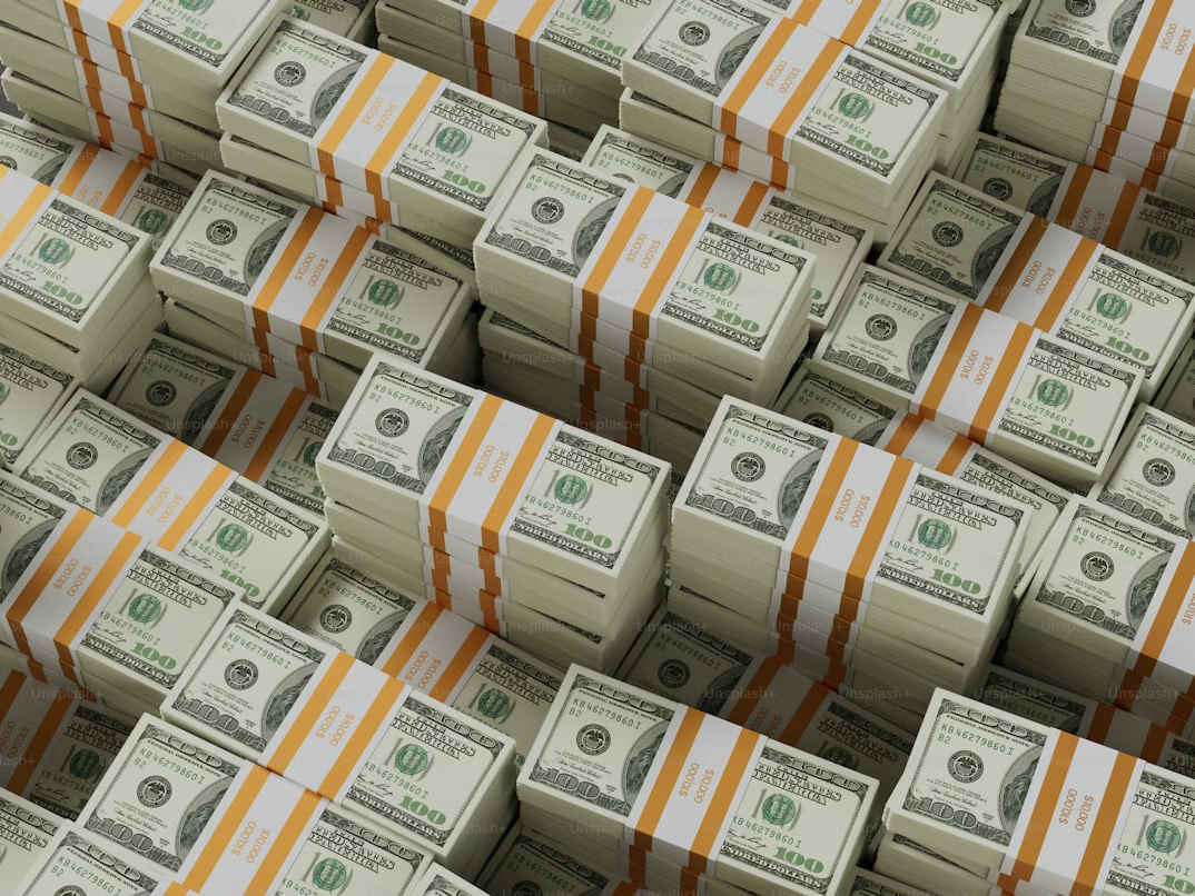 IMF issues national debt warning to U.S. 1 US national debt rises to $38 trillion