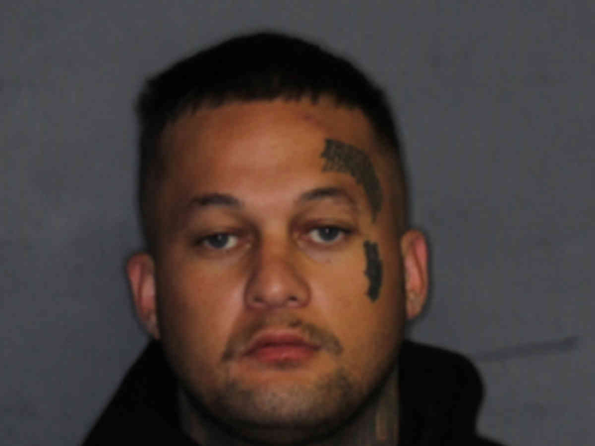 Regan Alan Brown arrest warrant