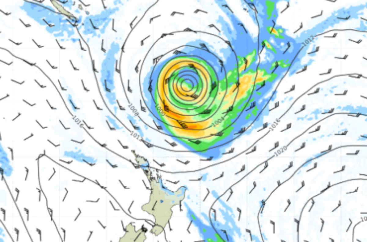 Cyclone Vaianu warning