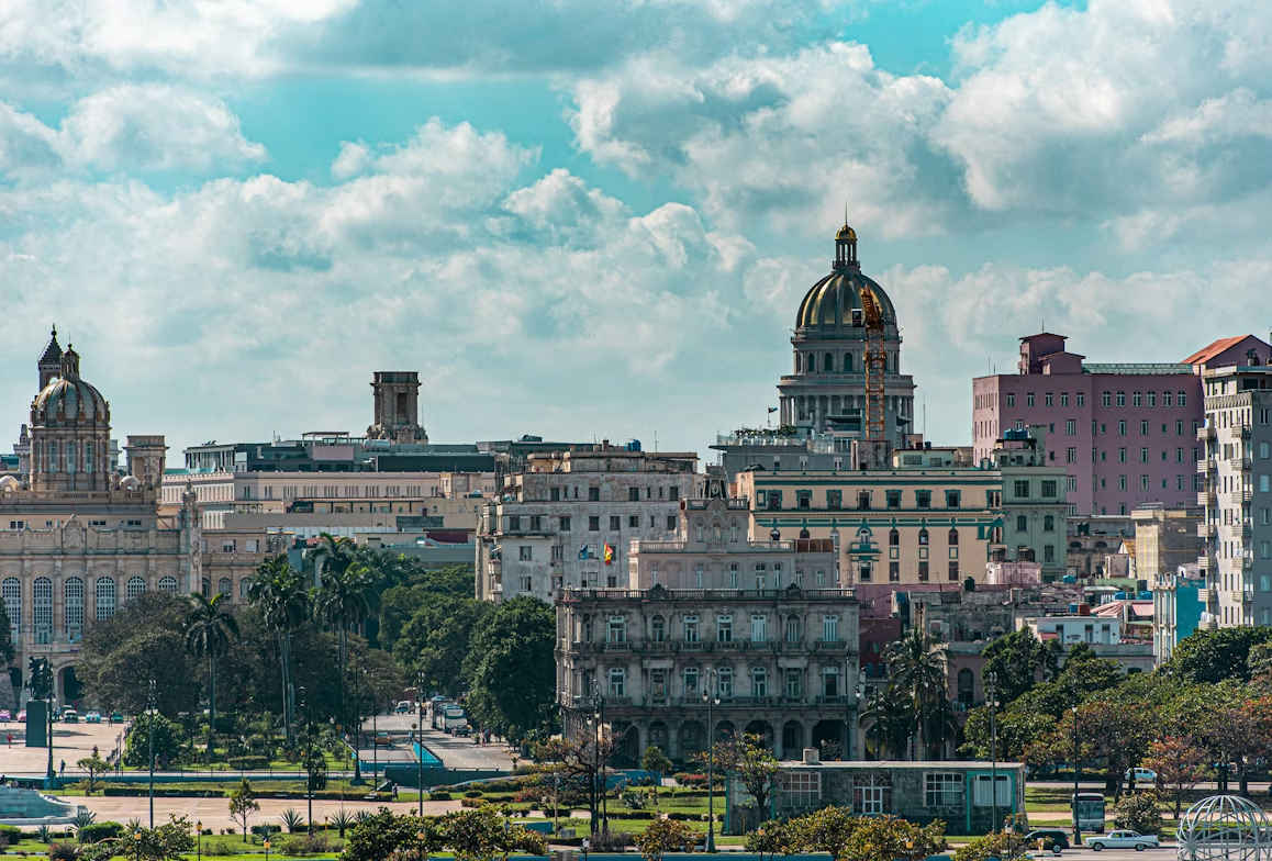 US delegation presses Cuba to transition to market economy 1 US pressures Cuba