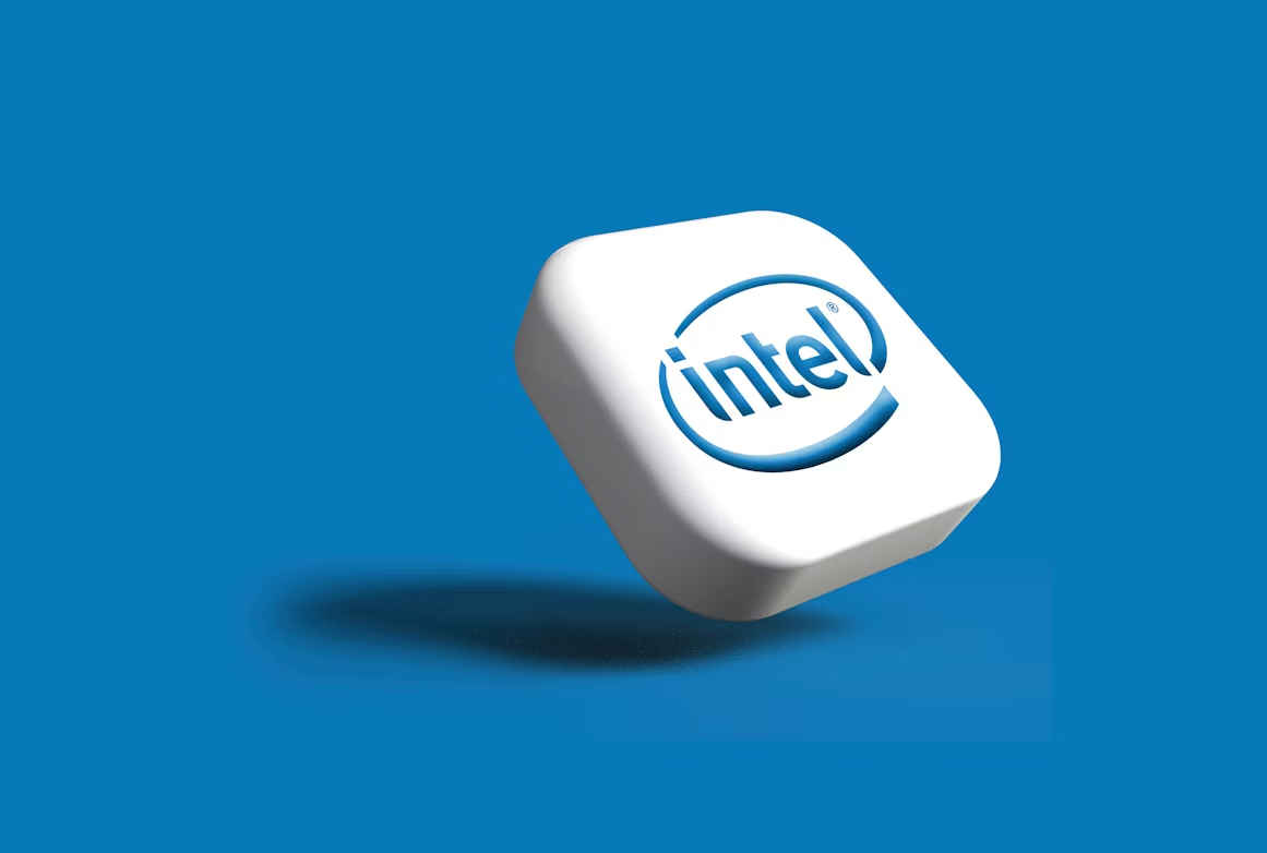 US government quadruples its $9bn Intel bet 1 Intel US shareholding