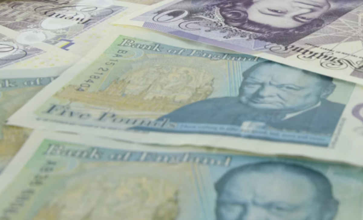 Churchill to disappear from UK banknotes over "elitism" claims 1 Winston Churchill, Alan Turing and Jane Austen to be removed from UK money notes