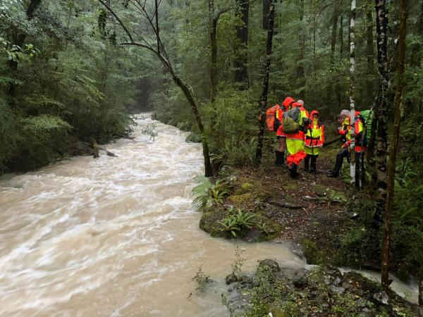 Rescuers praised after safe return of four teens stranded by flooding 3 rescuers praised3