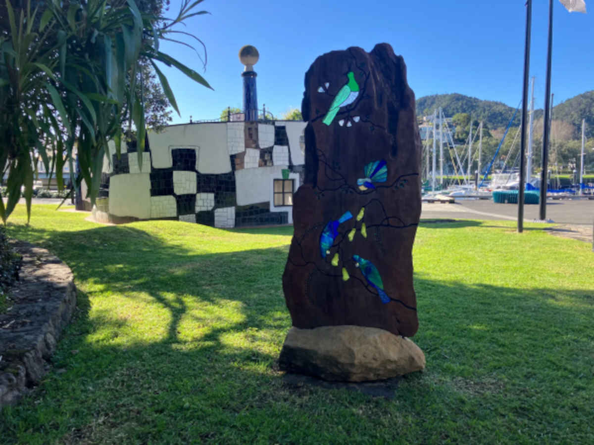 Hundertwasser Art Centre theft