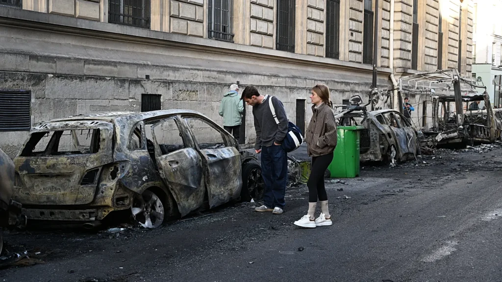French riots spread to Italy as looters break into private homes 1 1536x864 cmsv2 6f6681b0 131b 5f99 b3ba 644f9e26adb6 9957928